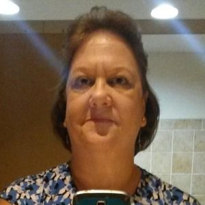 Meet your Posher, Lynn